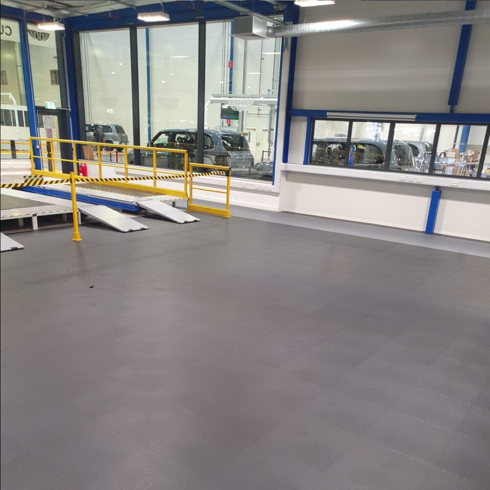 The London Electric Vehicle Company - Duramat UK Garage Flooring